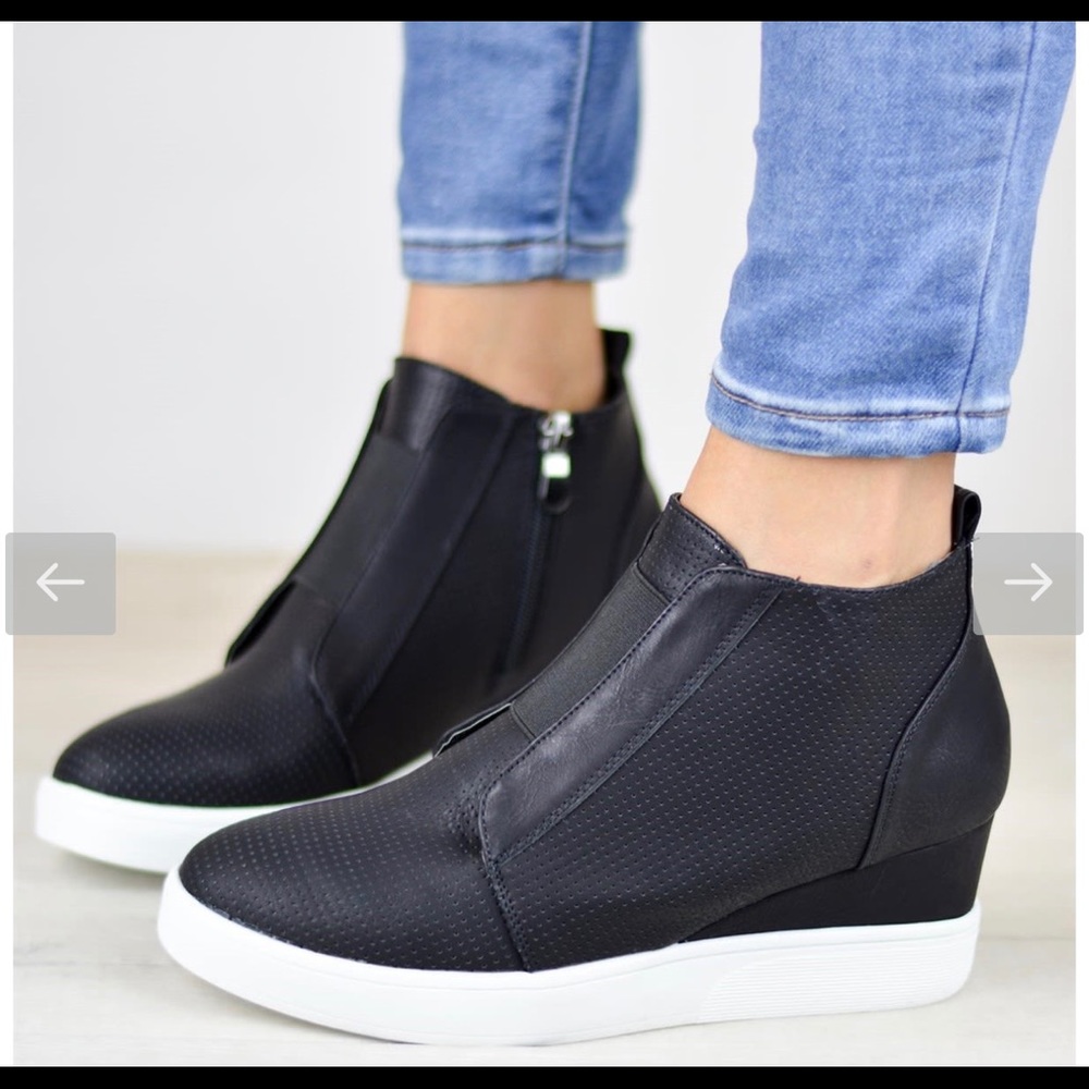 Wedged booties